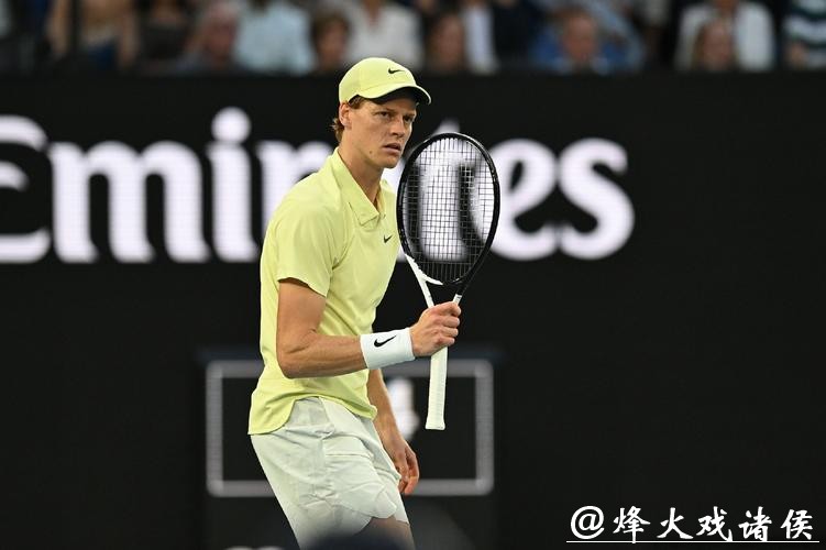 澳网|连续两轮被“保送”,德约在绝境中“躺赢”,半决赛战辛纳还能靠运气? 澳网|连续两轮被“保送”,德约在绝境中“躺赢”,半决赛战辛纳还能靠运气?